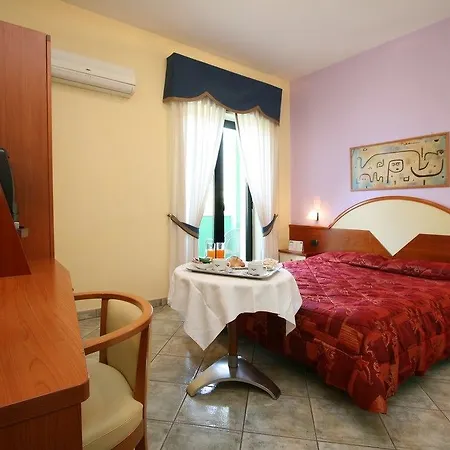 Maiuri Hotell