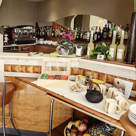 Maiuri 4* Помпеи