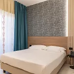 Maiuri 4* بومبيي