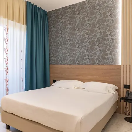 Maiuri 4* بومبيي