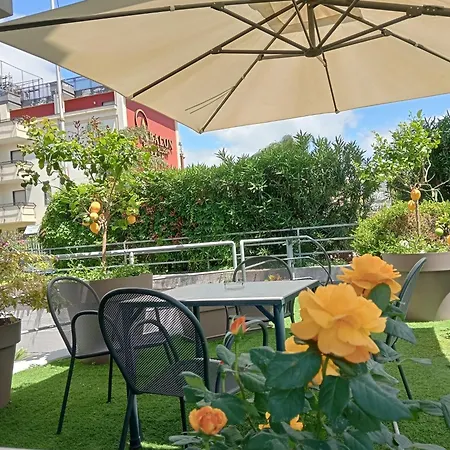 Maiuri Hotell 4*