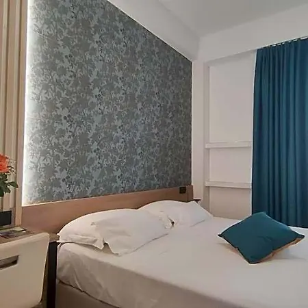 Maiuri Hotel 4*