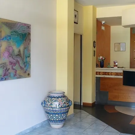 Maiuri Hotel 4*