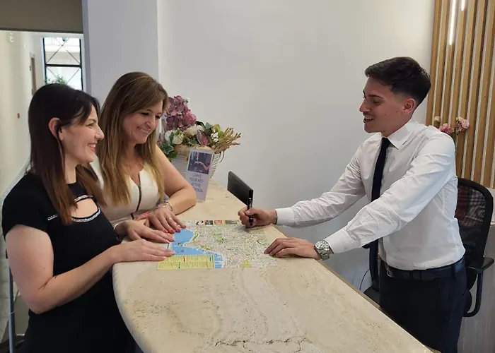 فندق Maiuri بومبيي