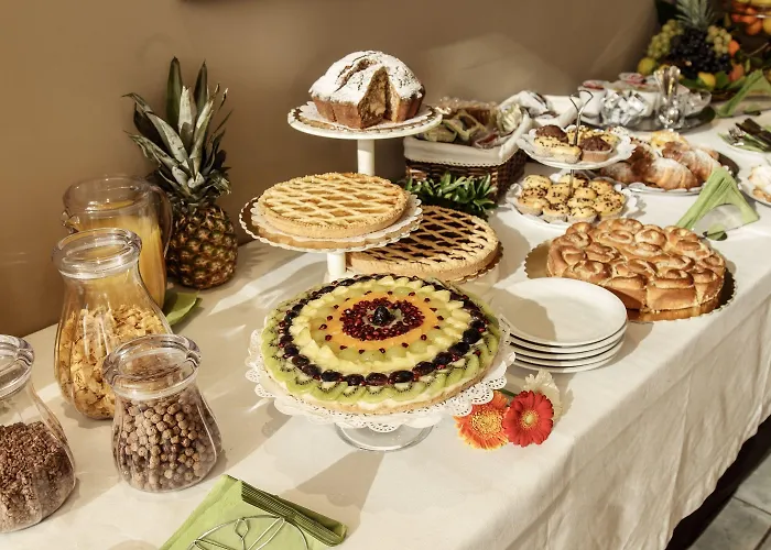 Maiuri فندق بومبيي